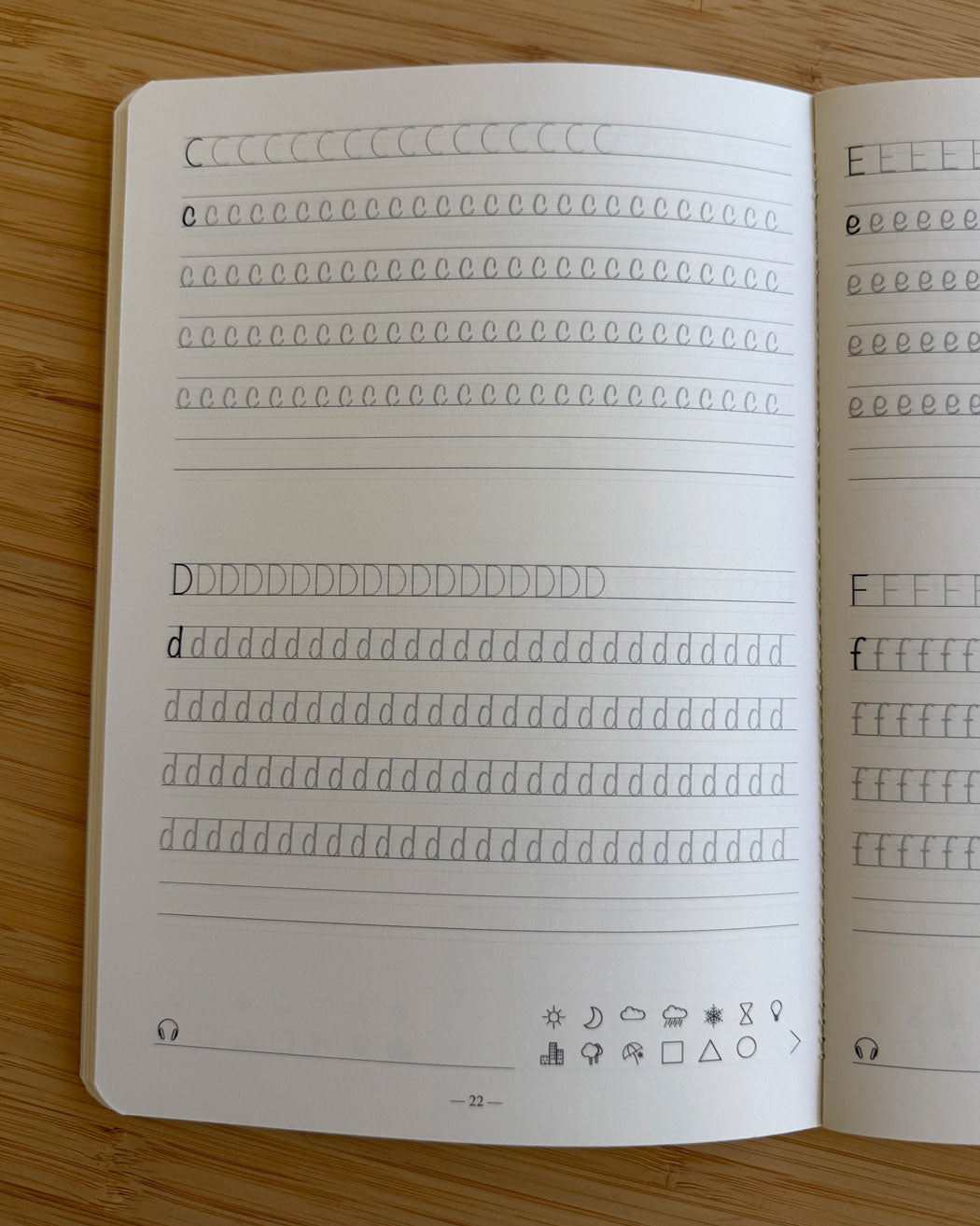 Carnet d’écriture à la main Les Forces Naturelles  - lettres détachées